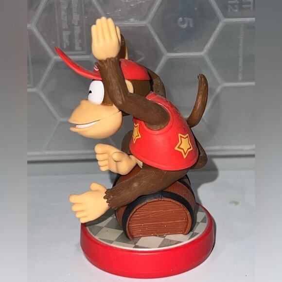 Diddy Kong Super Smash Bros Amiibo Nintendo Switch Wii U 3DS 2DS 3DSXL 2DSXL - Picture 2 of 6